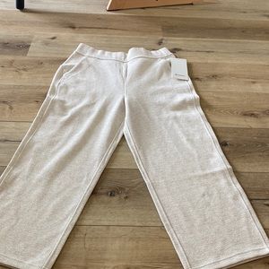 Lululemon ribbed straight leg crop pant
